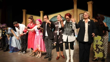 Unutulmaz Eser “Hadi Öldürsene Canikom” Ses Tiyatrosu’nda Prömiyer yaptı