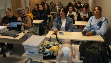 Kartal Belediyesi’nden kadınlara yönelik eğitim