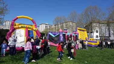 Beylikdüzü’nde bayram şenliği devam ediyor