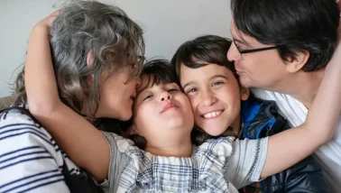 Zayıf aile bağı, güvenlik erozyonu’na yol açıyor!