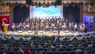 Şarkılar eğitim için yankılandı