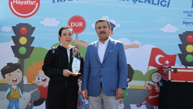 Küçükçekmece'de Çocuklara trafik şenliği