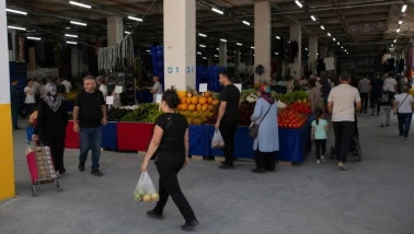 Arnavutköy'de yeni pazar açıldı