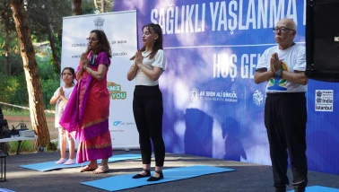 Tuzla’da yoga buluşması