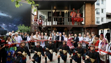 Dünya kültürlerinin sanat mirası Büyükçekmece’de hayat buldu