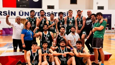 Üsküdar Üniversitesi basketbolda ikinci kez Türkiye şampiyonu!
