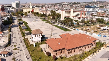 Büyükçekmece'ye Cumhuriyet Kent Meydanı Açılıyor