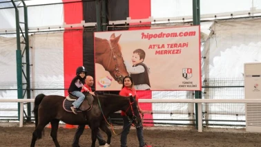 İBB Çocuklar İçin Binicilik Etkinliği Başlattı