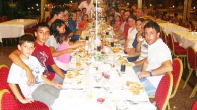 MERT AİLESİ İFTARDA BULUŞTU