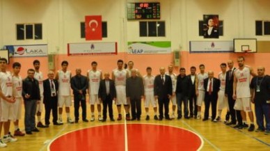 Aksaray'ı da geçtiler