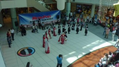 İstanbul'da Yaşayan Çerkesler bir arada