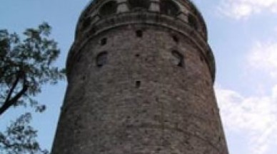 Alkol yasağı 'Kule'ye de sıçradı