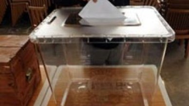 Seçimler erteleniyor mu?