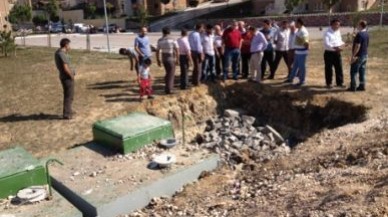 Kaldırın bu bazları!