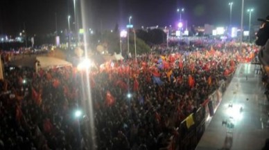 GECE 03.00'DA MİTİNG..!