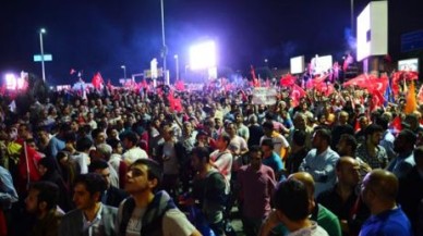 O slogan tartışılıyor