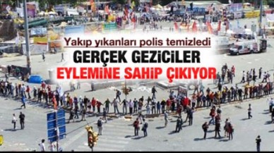 MEYDANDA İNSAN ZİNCİRİ