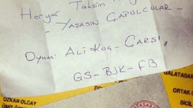 Galatasaray kongresinde Ali Koç ve Çarşı'ya oy
