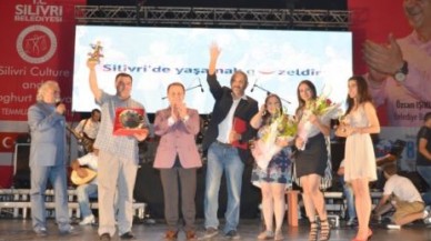 Gerçek Gündem ve Halk TV'ye ödül