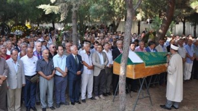 Silivri Kadir abisini son yolculuğuna uğurladı