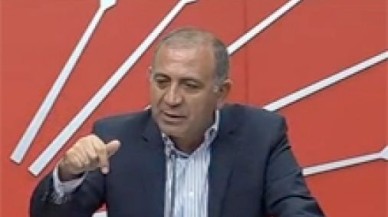 Tekin'den Arınç'a ağır sözler