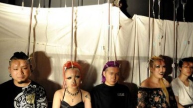 Japon Gençliğinin Yeni Modası