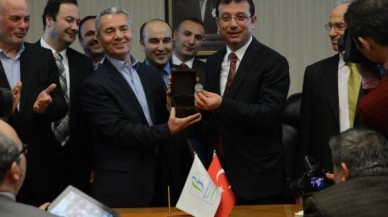 Ekrem İmamoğlu görevi devraldı