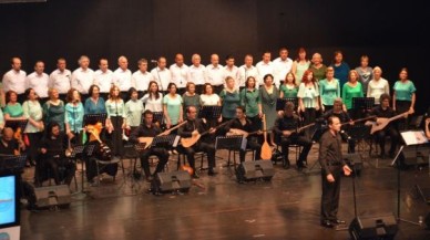 Sürprizlerle dolu bir gece