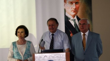 ÜNİVERSİTEDE YENİ BÜLÜMLER TANITILDI