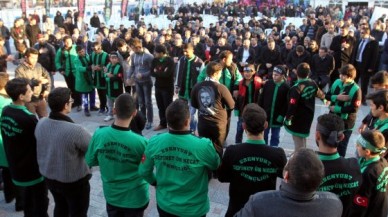 ‘Hüseyin, yarana gurban’