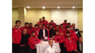 Eyüboğlu’na doğum günü sürprizi