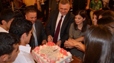 Başkan öğretmenler gününü meslektaşlarıyla kutladı