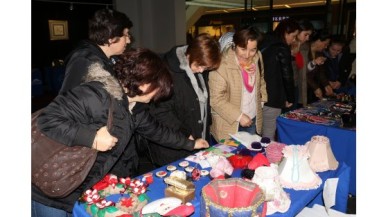 Halk Akademisi'nden hediyelik yeni yıl sergisi
