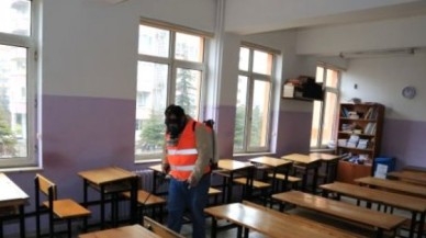Beylikdüzü'nde Okullar İlaçlanıyor