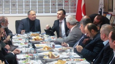 ELEKTRİK SORUNU MASAYA YATIRLDI!