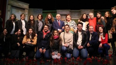 Defne Yalnız sanatta 60. yılını Büyükçekmece'de kutladı