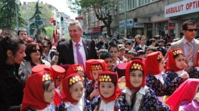 Çatalca Belediyesi Uluslararası Çocuk Festivali Başlıyor