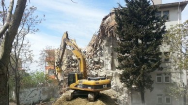 İBB SİLİVRİ’DE SAĞLIK OCAĞINI YIKTI!