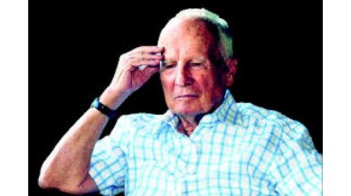 Son yolculuğuna yalnız gidiyor