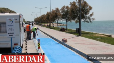 Sahilde Bisikletler Sporcuları Bekliyor