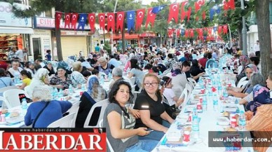 Binler Ak Parti Büyükçekmece Çarşı İftarında Buluştu