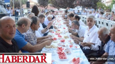 KADIKÖYLÜ ÜRETİCİLERE TEŞVİK TÖRENİ