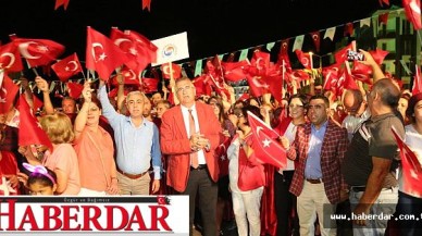 Çatalcada 30 Ağustos’a yakışan coşku