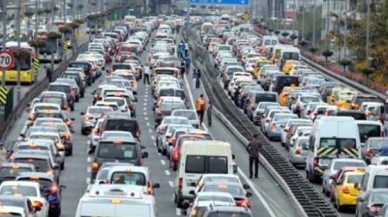 İstanbulda Bayram Trafiği Alarmı