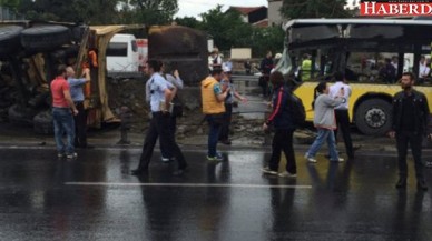 Hafriyat Kamyonu Metrobüs Yoluna Girdi, Seferler Durdu