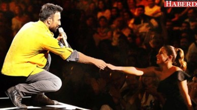 Tut elimden beni çok sev