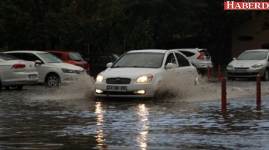 Kırklarelini Vuran Sağanak Yağmur, İstanbula Yaklaşıyor!