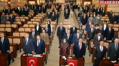 AK PARTİ 180 CHP İSE 135