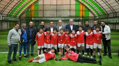 Esenyurt Belediyesi Futbol Turnuvasını Sürdürüyor