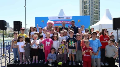 İstanbul Çekmeköy’de gökyüzünde renk cümbüşü